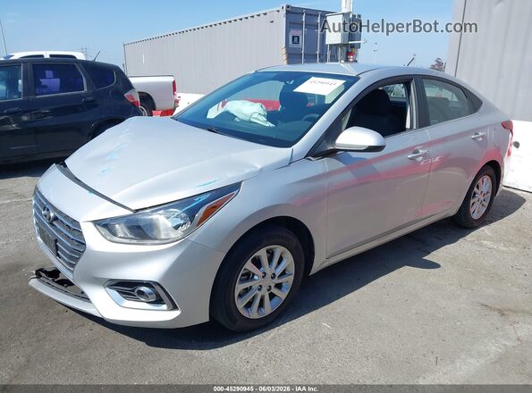3KPC24A65LE120275 2020 HYUNDAI ACCENT Silver წინა მარცხენა ხედი სამი მეოთხედიდან