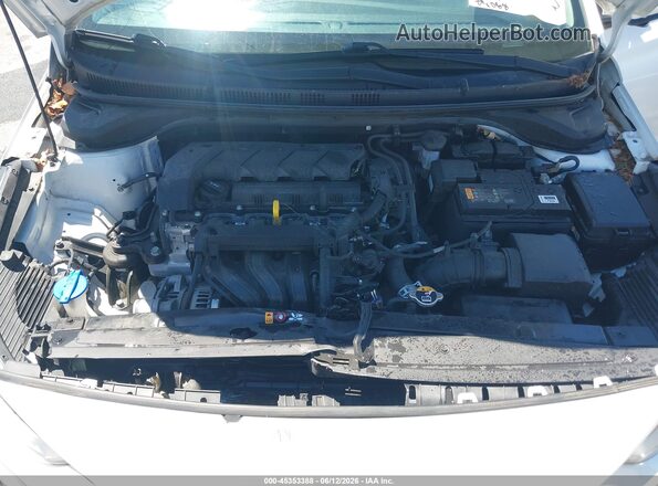 3KPC24A65ME139006 2021 HYUNDAI ACCENT White Вид ззаду