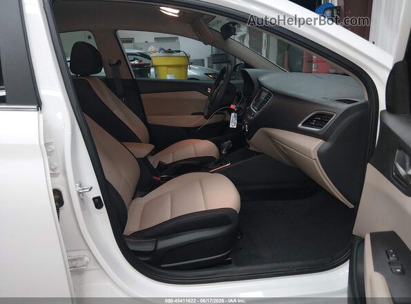 3KPC24A65NE167681 2022 HYUNDAI ACCENT White Սալոնի դիմացի տեսք