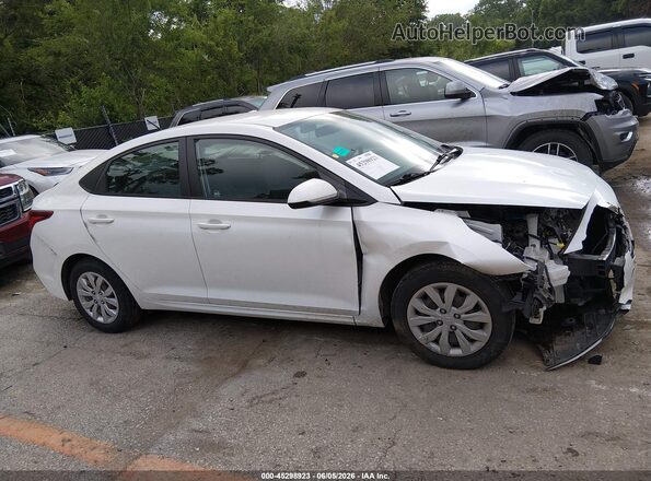 3KPC24A66ME148376 2021 HYUNDAI ACCENT White Rear interior view