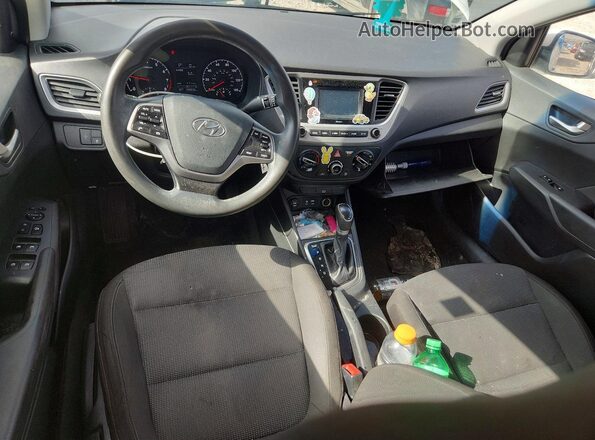 3KPC24A67LE112128 2020 HYUNDAI ACCENT White Առջևի վահանակի տեսք