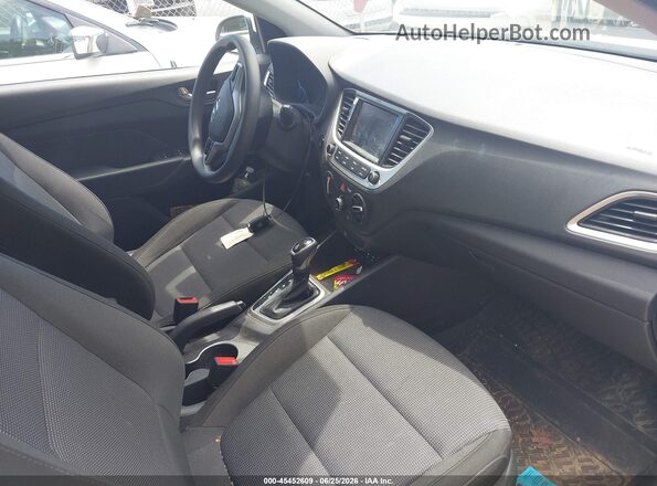 3KPC24A67NE158187 2022 HYUNDAI ACCENT Белый Вид салона спереди