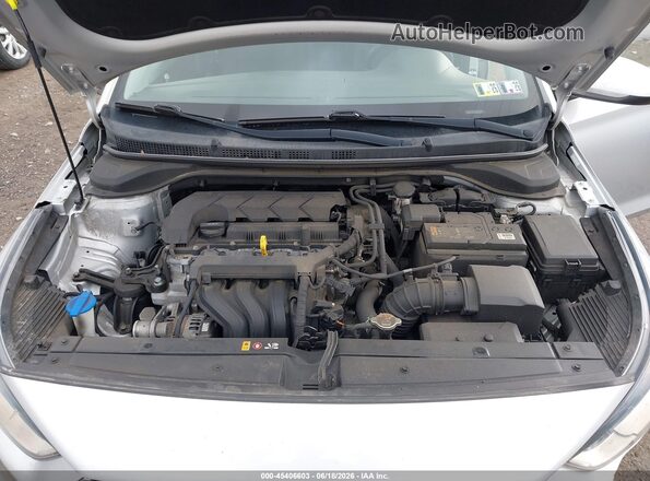 3KPC24A69LE125835 2020 HYUNDAI ACCENT Silver Հետևի տեսք