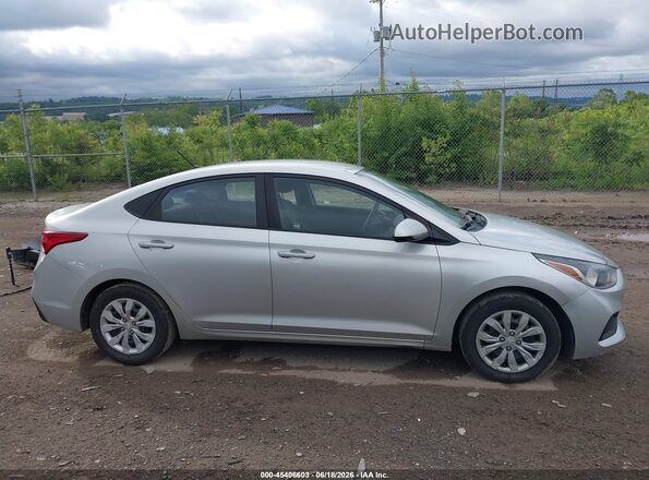 3KPC24A69LE125835 2020 HYUNDAI ACCENT Silver Սալոնի հետևի տեսք