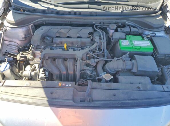 3KPC24A69ME138070 2021 HYUNDAI ACCENT Silver უკანა სალონის ხედი
