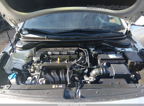 3KPC24A6XME139471 2021 HYUNDAI ACCENT Silver Widok z tyłu