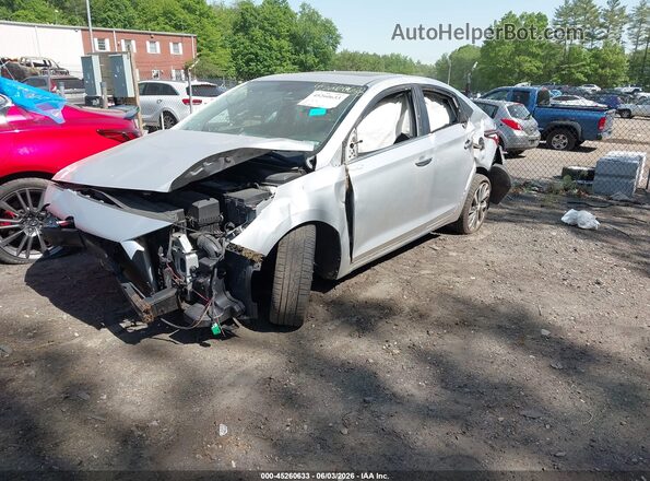 3KPC34A31KE054292 2019 HYUNDAI ACCENT Silver Առջևի ձախ երեք քառորդ տեսարան
