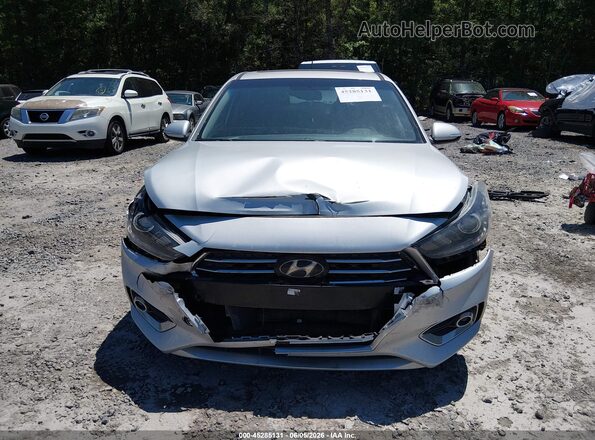 3KPC34A38KE053401 2019 HYUNDAI ACCENT Silver Widok wnętrza z tyłu