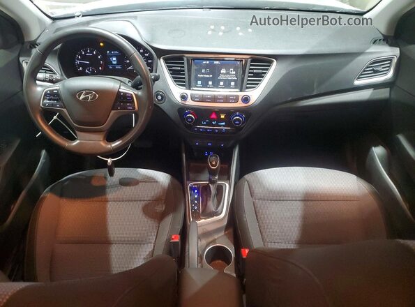 3KPC34A64NE172321 2022 HYUNDAI ACCENT Silver Dashboard view