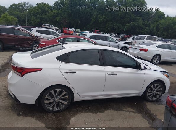 3KPC34A68LE107940 2020 HYUNDAI ACCENT White Вид задньої частини салону
