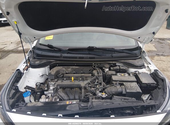 3KPC34A68LE107940 2020 HYUNDAI ACCENT White Вид ззаду