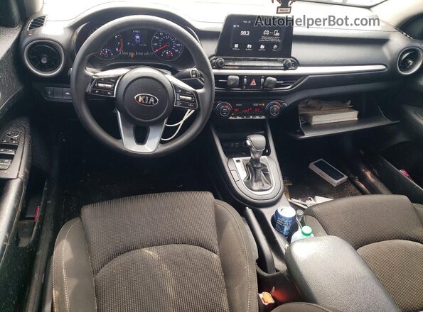 3KPF24AD0KE103667 2019 KIA FORTE Blue Առջևի վահանակի տեսք