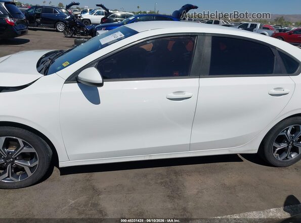 3KPF24AD0KE109324 2019 KIA FORTE White 