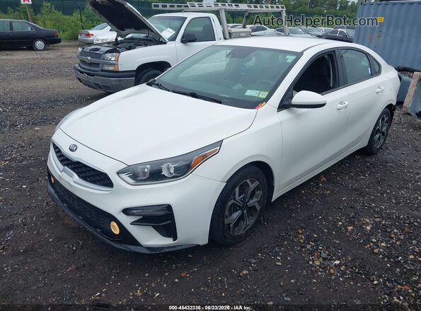 3KPF24AD0LE194652 2020 KIA FORTE Белый Передняя левая четверть