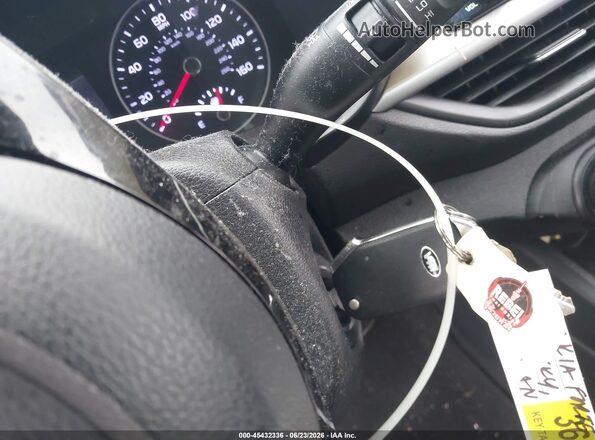 3KPF24AD0LE194652 2020 KIA FORTE Белый Вид панели приборов