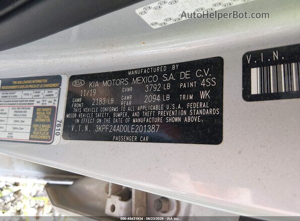 3KPF24AD0LE201387 2020 KIA FORTE Silver ძრავის განყოფილების ხედი