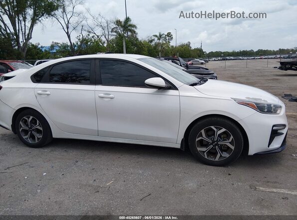 3KPF24AD0LE202944 2020 KIA FORTE White Սալոնի հետևի տեսք