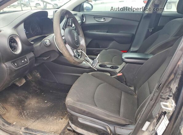 3KPF24AD0ME290301 2021 KIA FORTE Gray Вид салону спереду