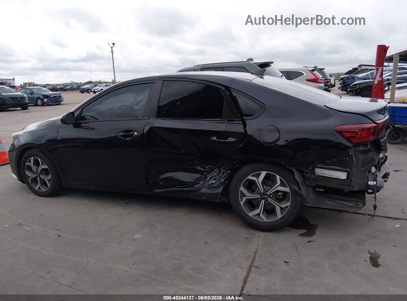 3KPF24AD0ME309381 2021 KIA FORTE Black Widok wnętrza 360 stopni