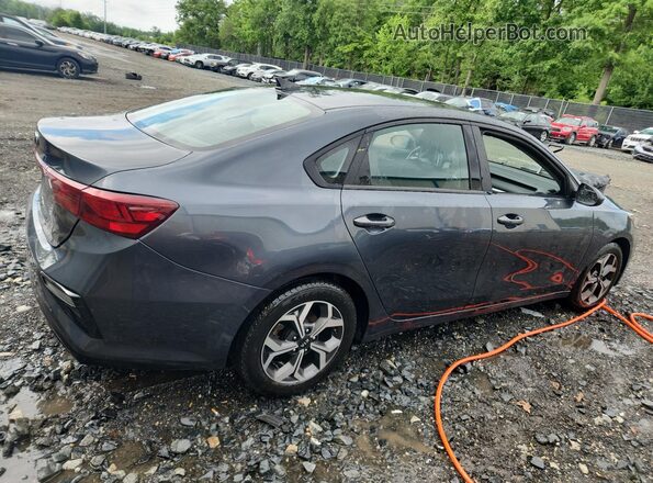 3KPF24AD0ME313463 2021 KIA FORTE Gray 