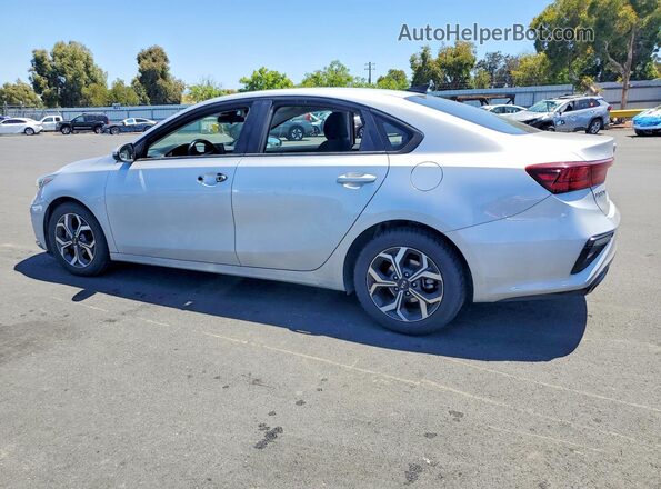 3KPF24AD0ME321367 2021 KIA FORTE Silver 