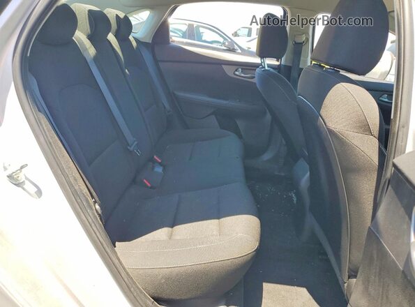 3KPF24AD0ME321367 2021 KIA FORTE Silver 