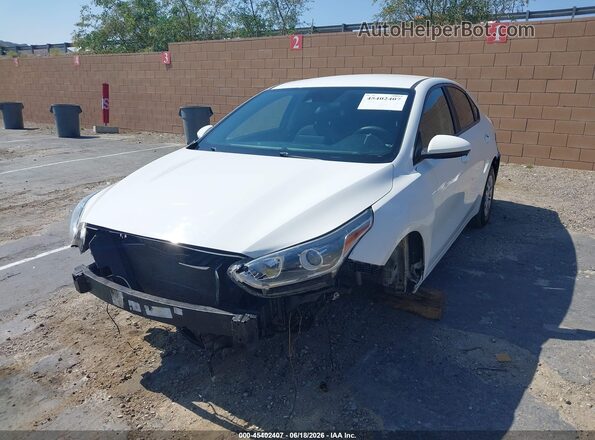 3KPF24AD0ME354742 2021 KIA FORTE White Front left