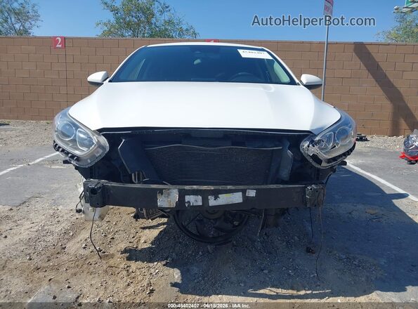 3KPF24AD0ME354742 2021 KIA FORTE White Front view