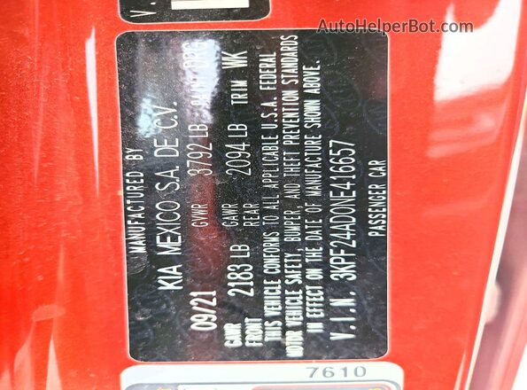 3KPF24AD0NE416657 2022 KIA FORTE Red Vista del compartimento del motor