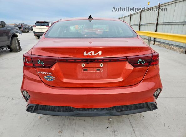 3KPF24AD0NE416657 2022 KIA FORTE Red Vista trasera