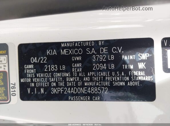 3KPF24AD0NE488572 2022 KIA FORTE White Vista del compartimento del motor