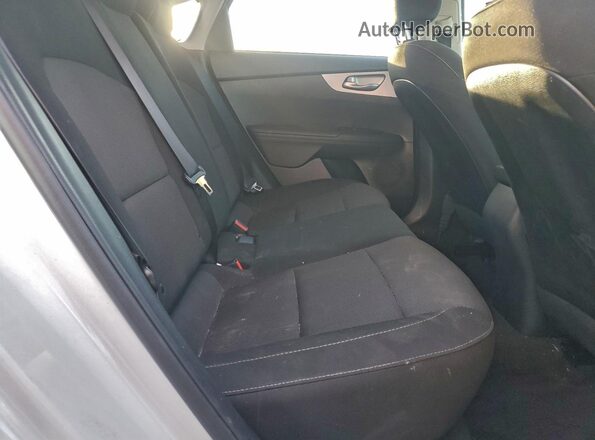 3KPF24AD0PE559885 2023 KIA FORTE White Вид задніх сидінь