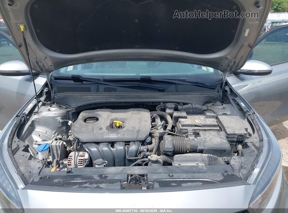 3KPF24AD0PE611483 2023 KIA FORTE Silver Вид ззаду