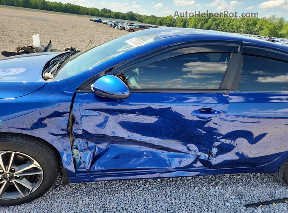 3KPF24AD0PE638389 2023 KIA FORTE Blue Вид салону спереду