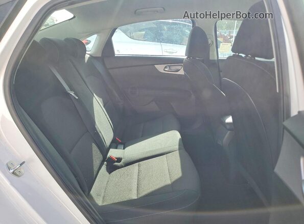 3KPF24AD0PE666936 2023 KIA FORTE White 
