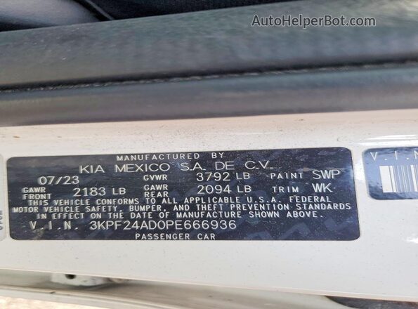 3KPF24AD0PE666936 2023 KIA FORTE White 