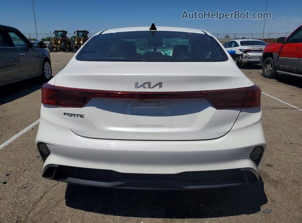 3KPF24AD0PE675460 2023 KIA FORTE White 