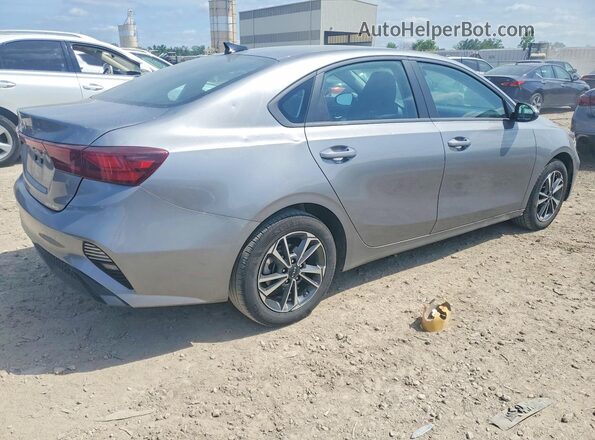 3KPF24AD0RE766201 2024 KIA FORTE Gray უკანა მარჯვენა