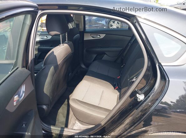 3KPF24AD0RE773181 2024 KIA FORTE Black VIN კოდის სტიკერის ხედი
