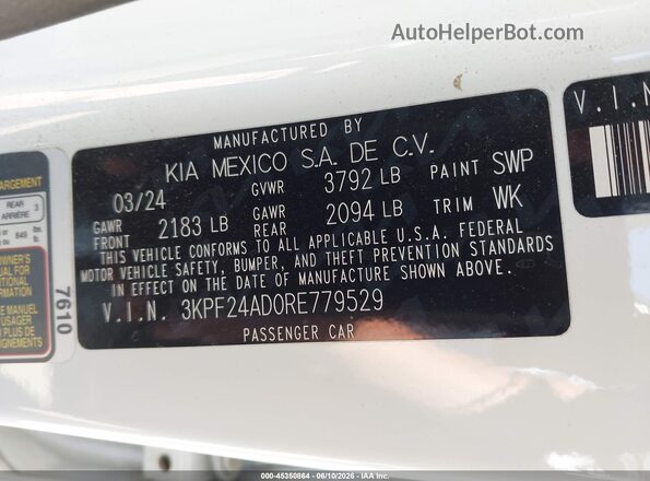 3KPF24AD0RE779529 2024 KIA FORTE White Widok komory silnika