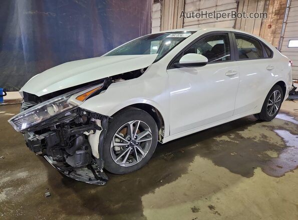 3KPF24AD0RE788506 2024 KIA FORTE Белый 