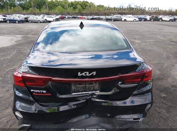 3KPF24AD0RE805045 2024 KIA FORTE Black 