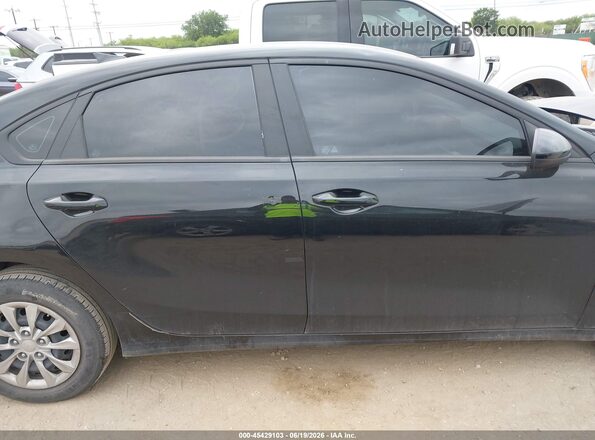 3KPF24AD0RE814327 2024 KIA FORTE Black Սալոնի հետևի տեսք