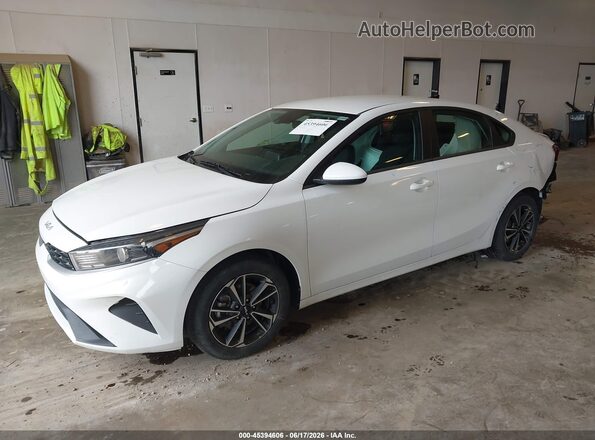 3KPF24AD0RE817289 2024 KIA FORTE White Передня ліва чверть