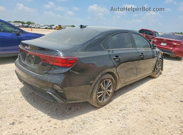 3KPF24AD0RE837672 2024 KIA FORTE Черный Задняя правая четверть