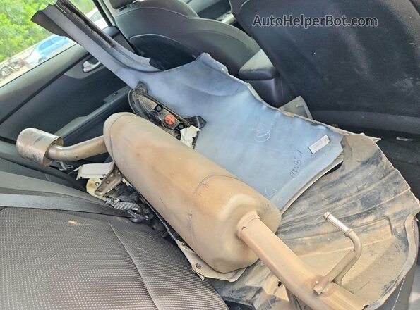 3KPF24AD1KE011354 2019 KIA FORTE White Widok komory silnika