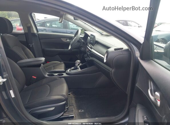 3KPF24AD1KE078231 2019 KIA FORTE Gray Вид салону спереду