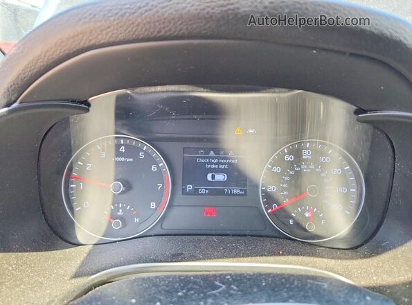 3KPF24AD1LE180503 2020 KIA FORTE Black Widok zestawu wskaźników