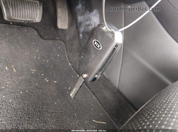 3KPF24AD1LE214357 2020 KIA FORTE White Առջևի վահանակի տեսք