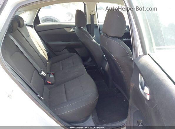 3KPF24AD1ME286080 2021 KIA FORTE Silver VIN კოდის სტიკერის ხედი